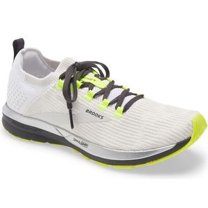 NEW! Brooks Ricochet 2 Running Shoe MEN Size 11